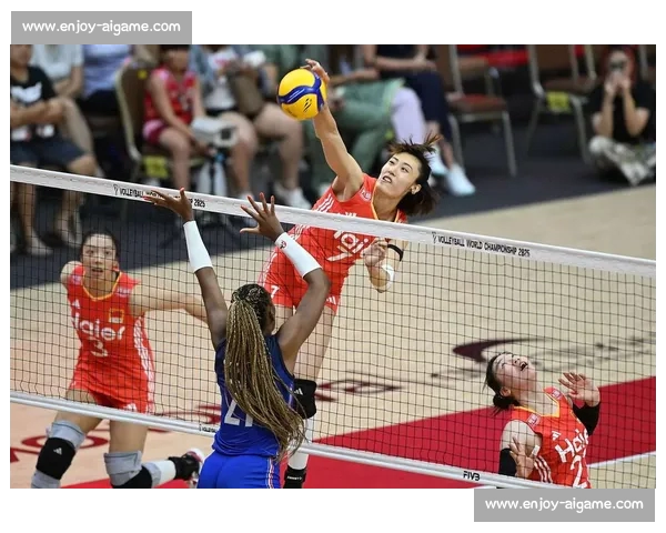 香港站生死战！中国女排严守两大底线，意大利变阵暗藏杀机